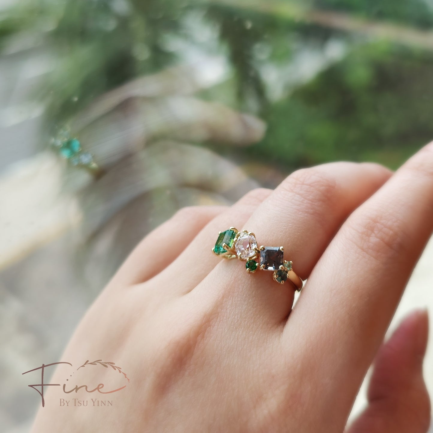 YG Messy Band Ring in Green, White and Grey
