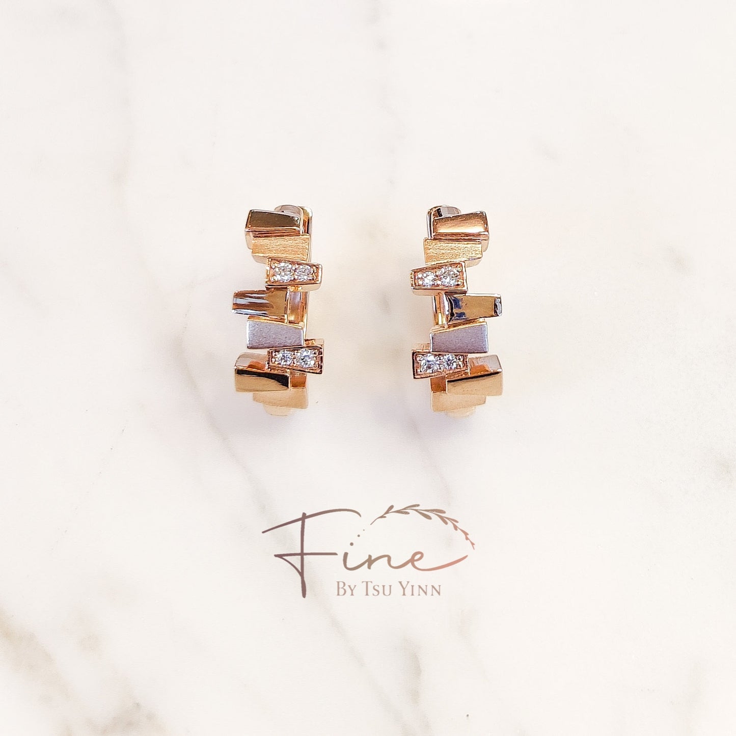 Leigh Double-Sided Huggies in Rose Gold
