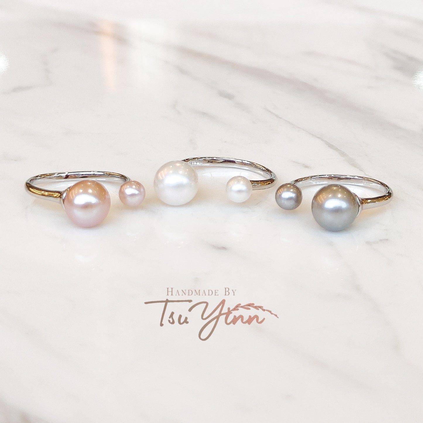 Pearl Baubles Open Ring (Grey)