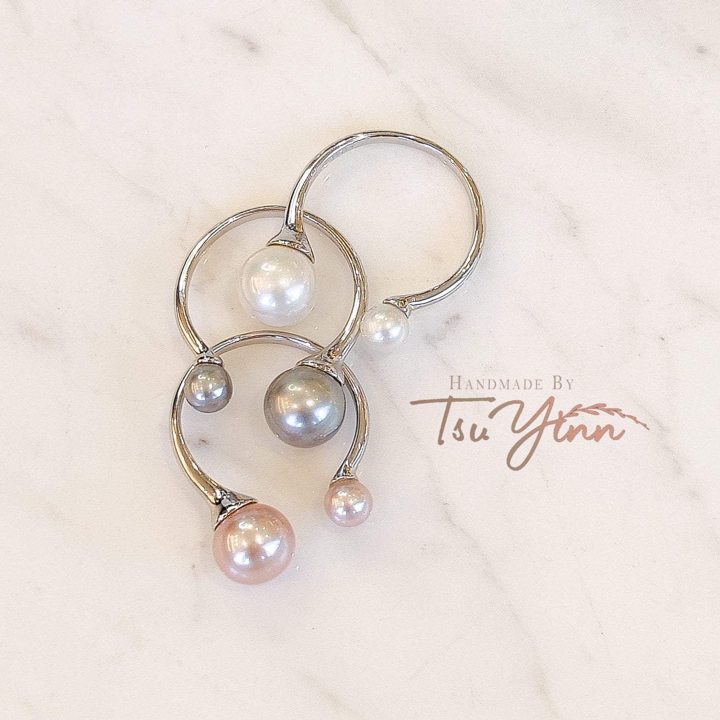 Pearl Baubles Open Ring (Grey)