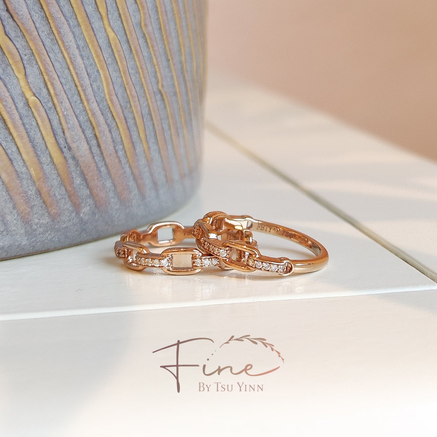 FBTY Olivia Ring (Eternity Band)