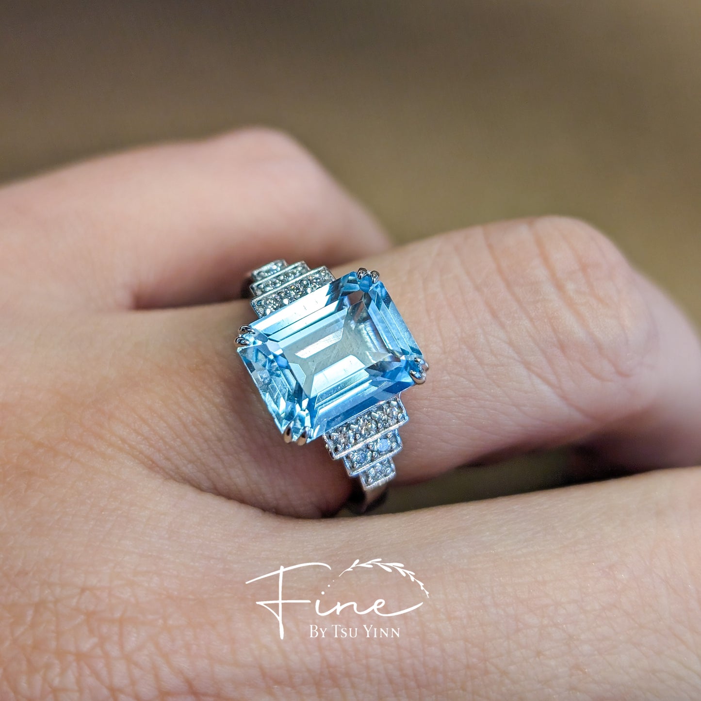 Aquamarine Ring with Diamonds