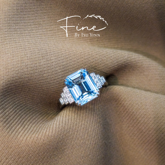 Aquamarine Ring with Diamonds