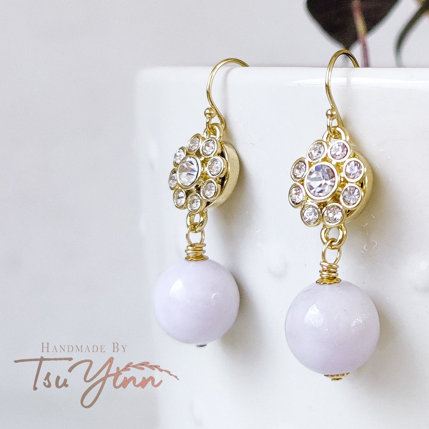 Detachable Flower Earrings in Yellow Gold