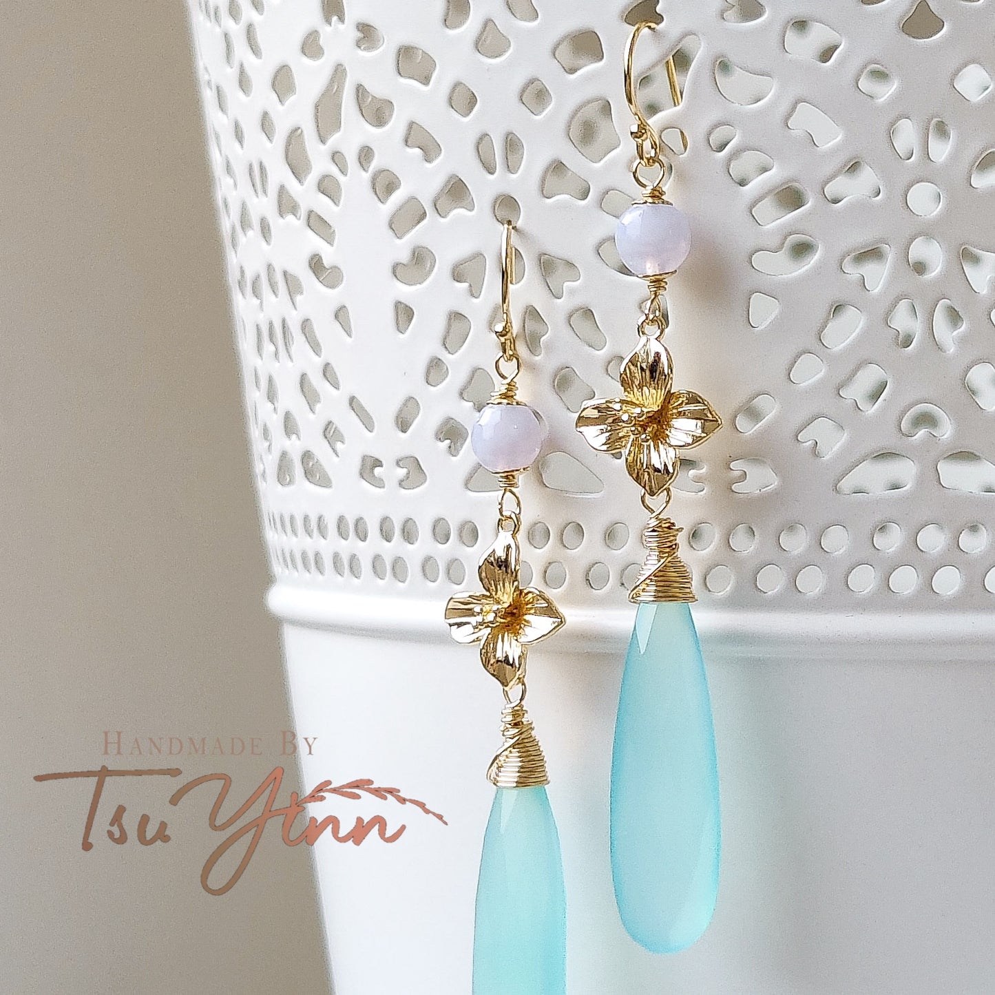 Glowing Reverie Earrings