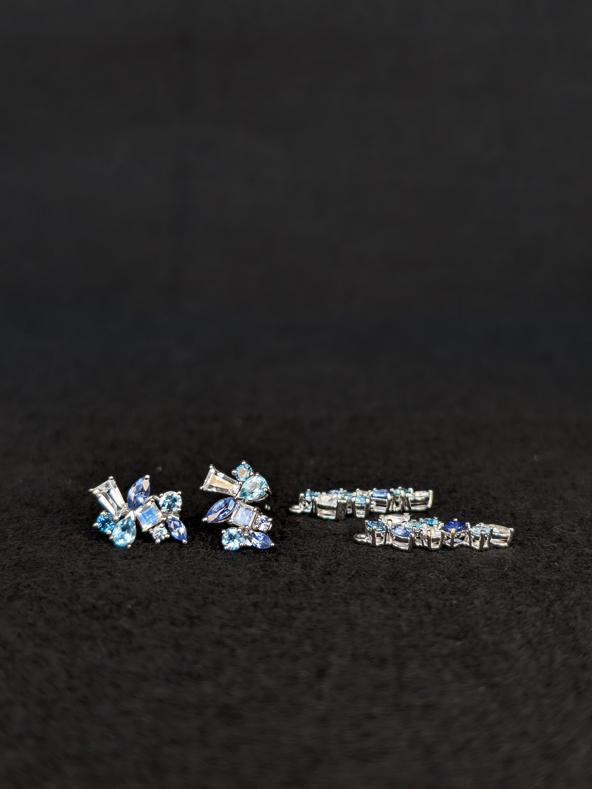 Messy Band Detachable Earrings (Blue Hues)
