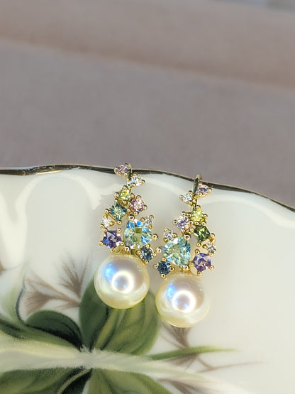 Akoya Pearl Messy Band Hook Earrings (Green Hues)