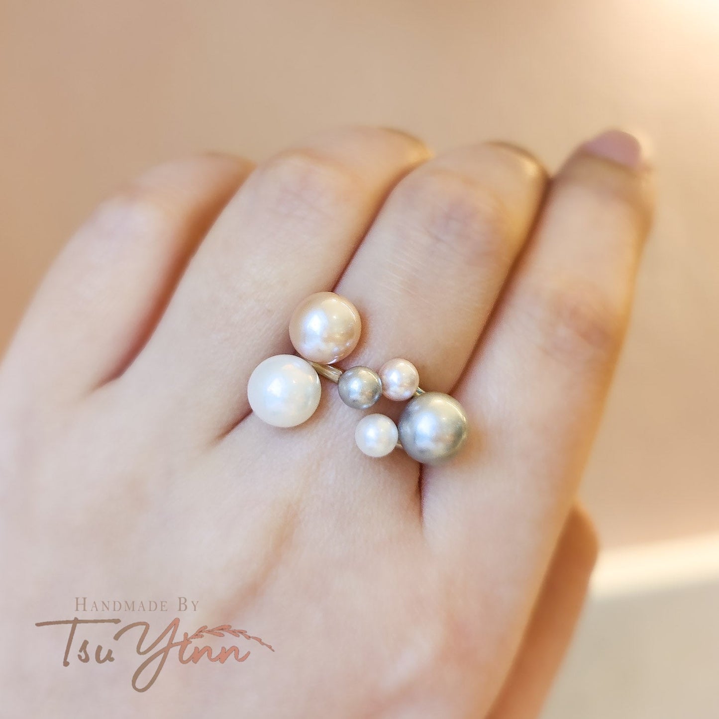 Pearl Baubles Open Ring (Grey)