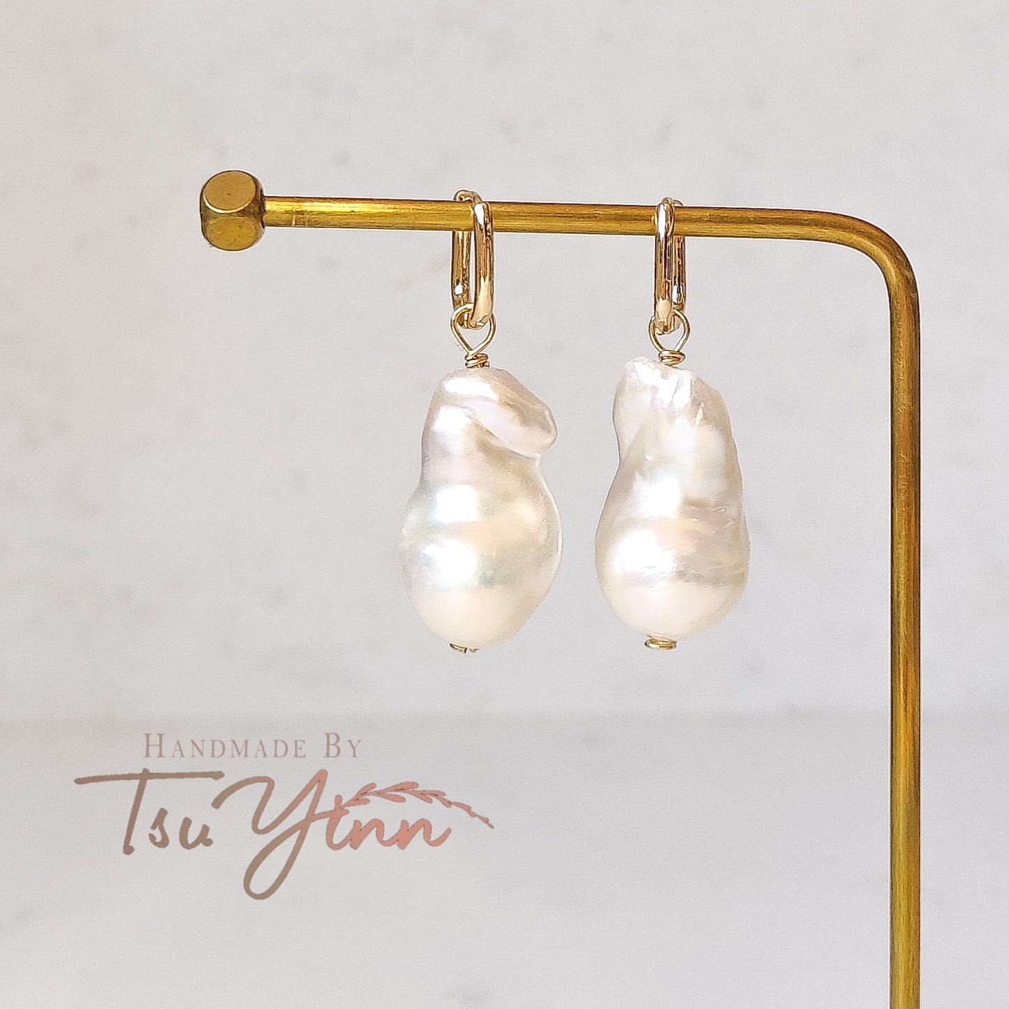 Set of 2 Huggies with Detachable White Baroque Pearl Earrings B