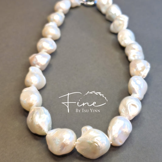 14K WG 15-18mm White Baroque Pearls Necklace (B)
