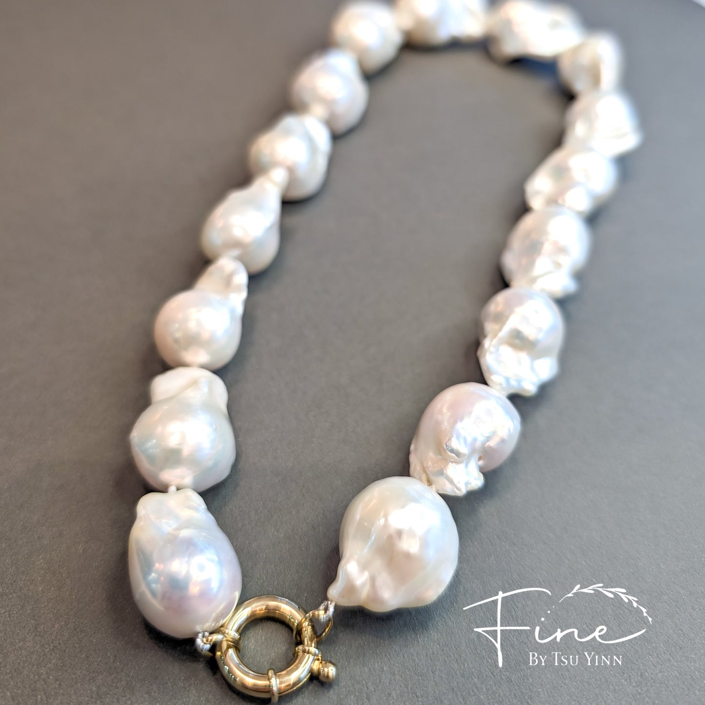 14K YG 17-19mm White Baroque Pearls Necklace