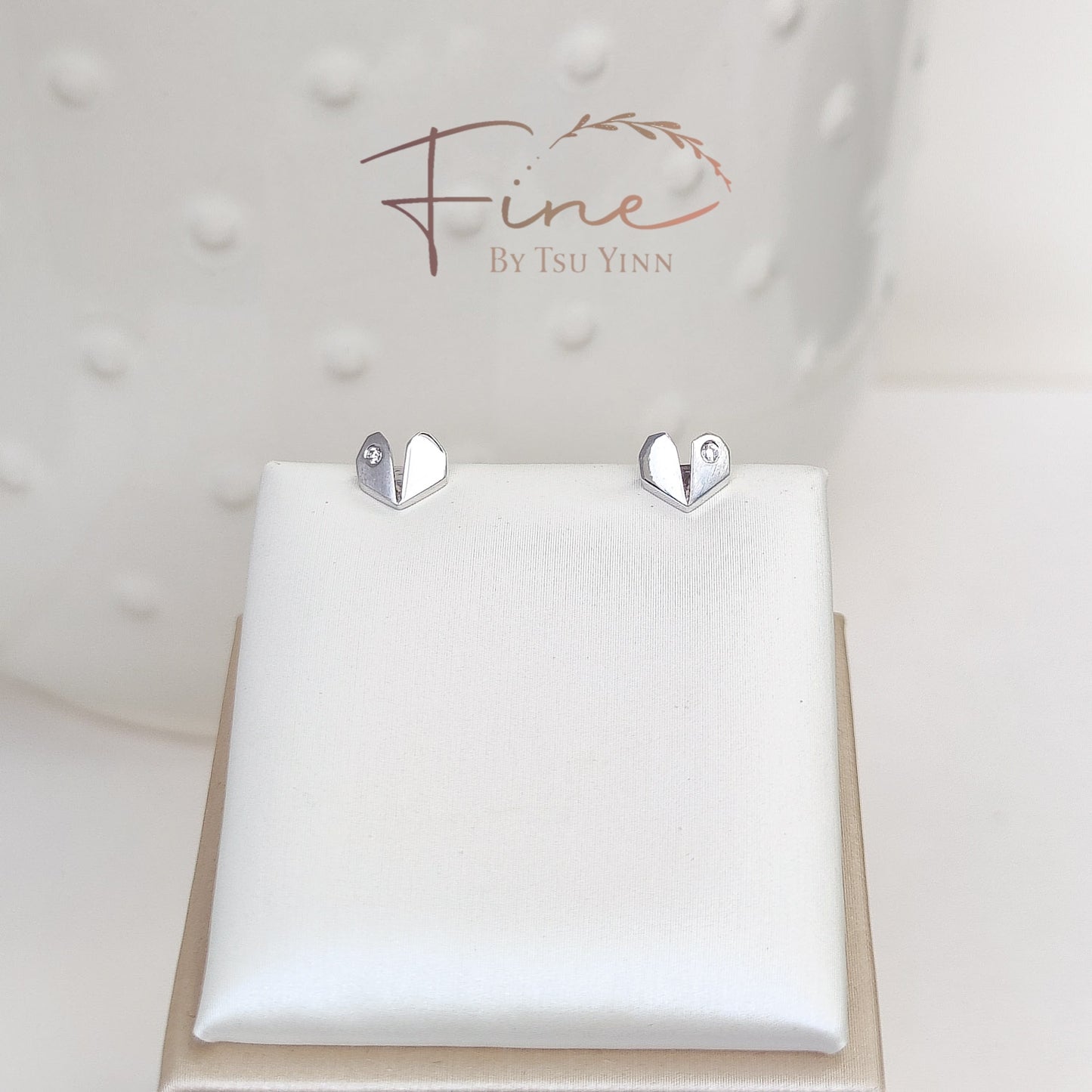 [Pre-order] Mini FBTY Origami Heart Studs