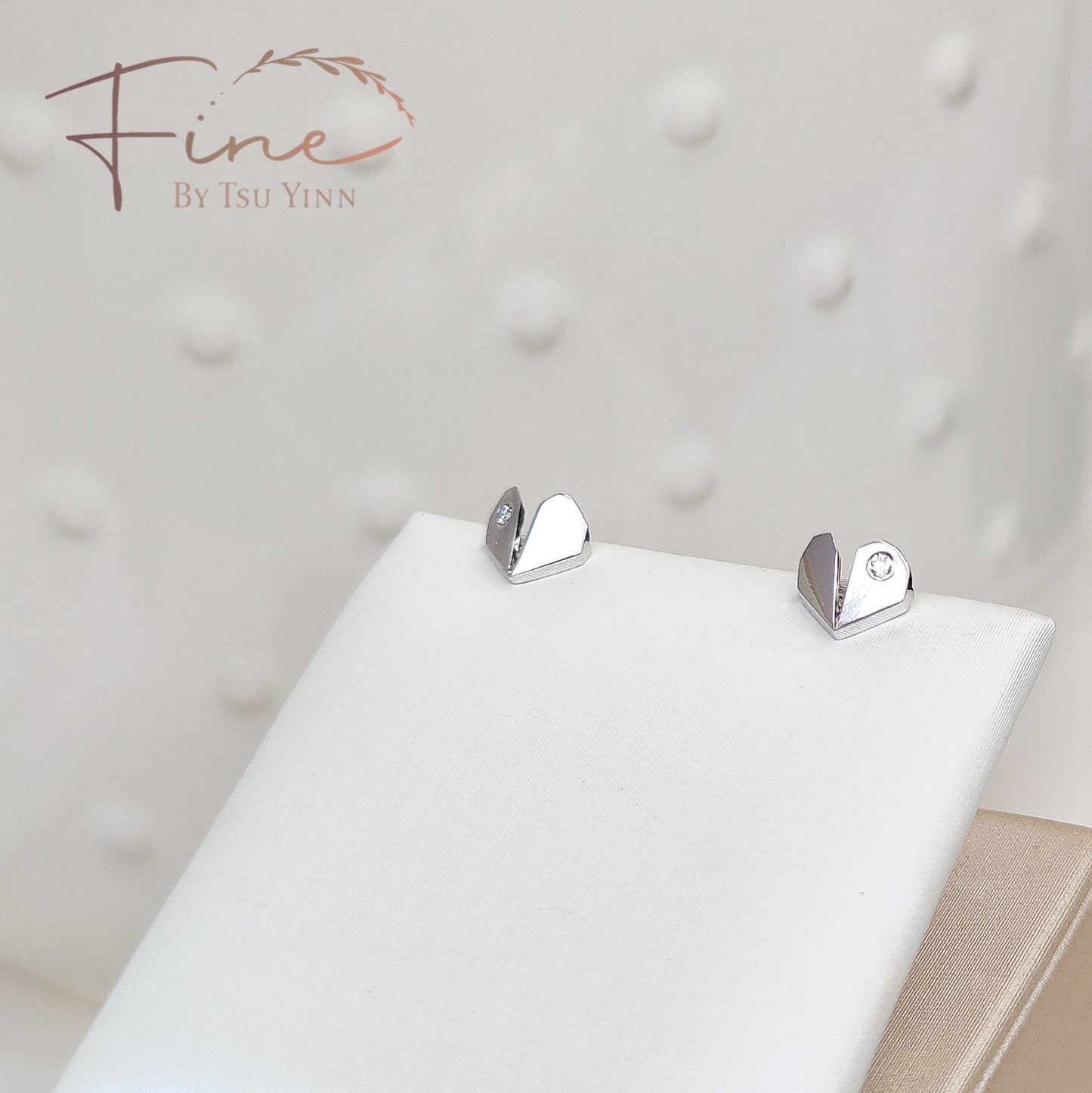 [Pre-order] Mini FBTY Origami Heart Studs