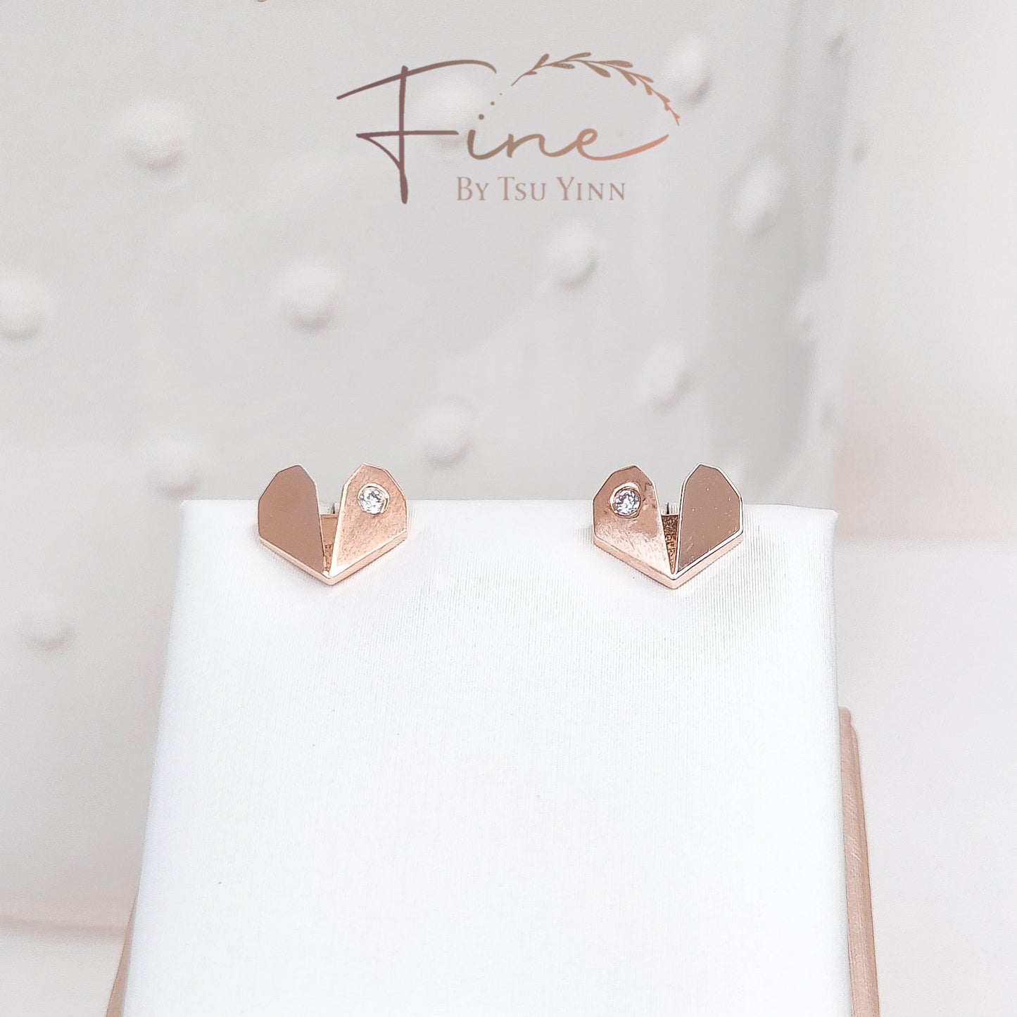 [Pre-order] Standard FBTY Origami Heart Studs