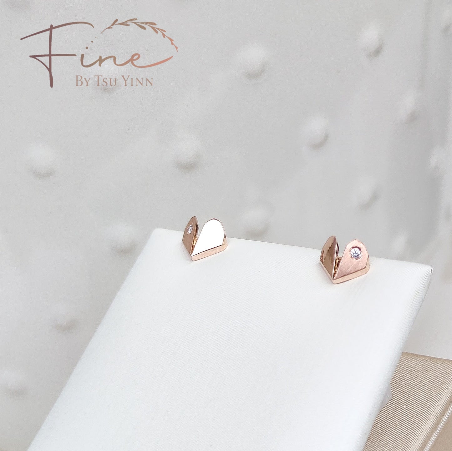 [Pre-order] Mini FBTY Origami Heart Studs