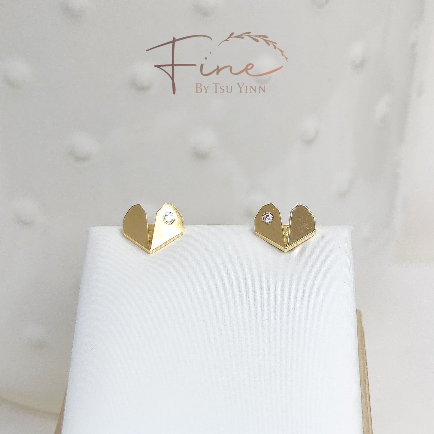 [Pre-order] Standard FBTY Origami Heart Studs