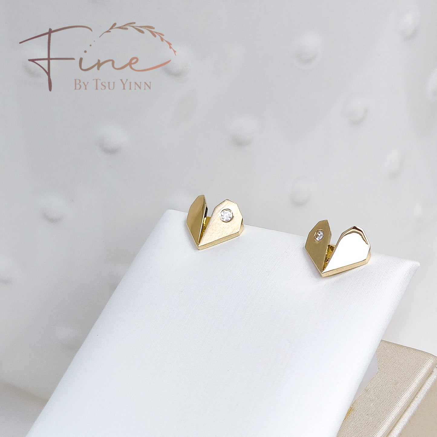 [Pre-order] Standard FBTY Origami Heart Studs