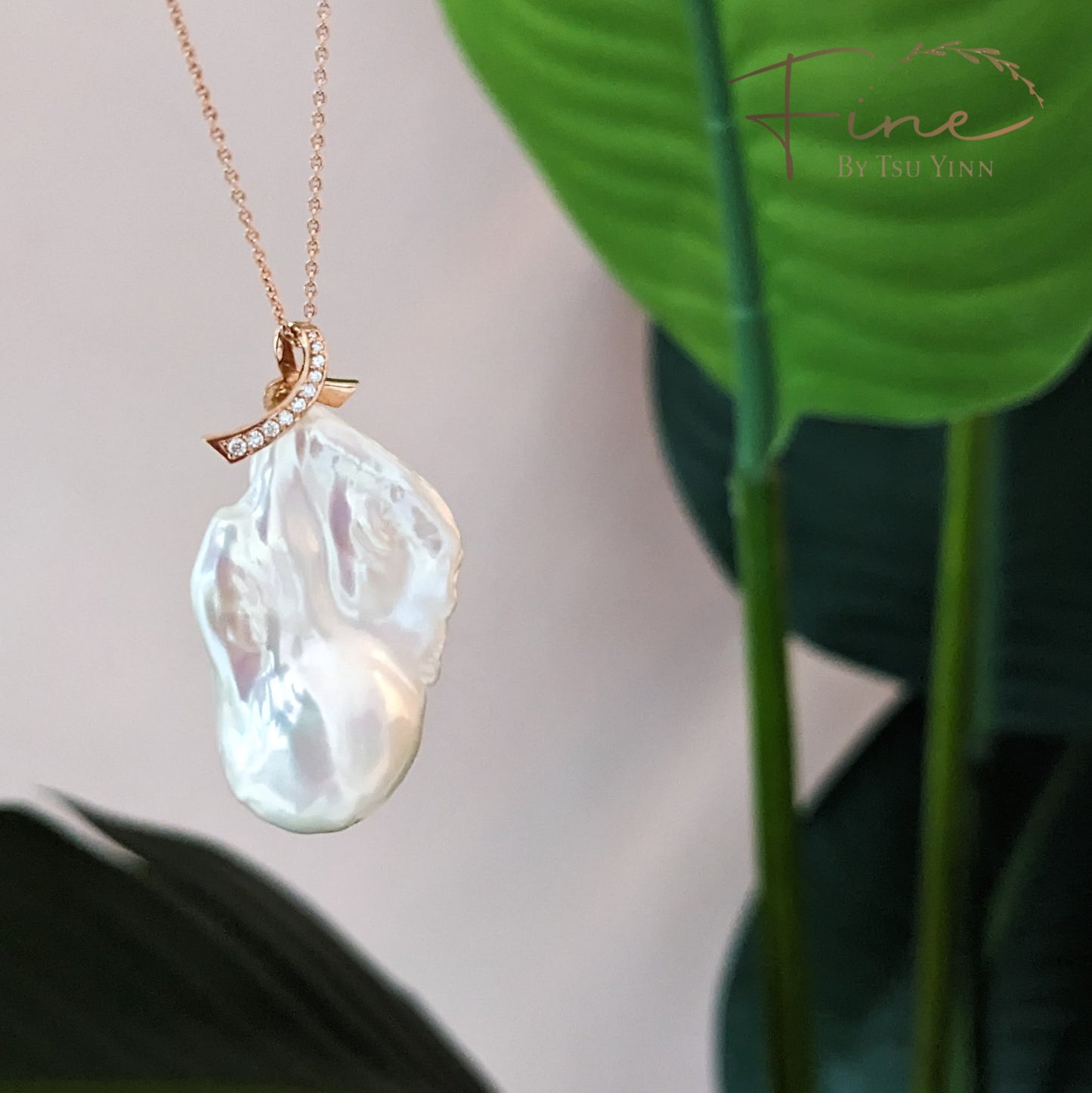 Baroque Pearl Pendant