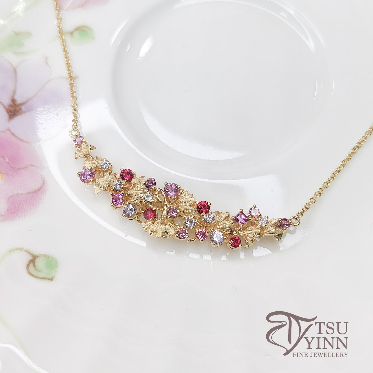 Noriko Necklace in Yellow Gold