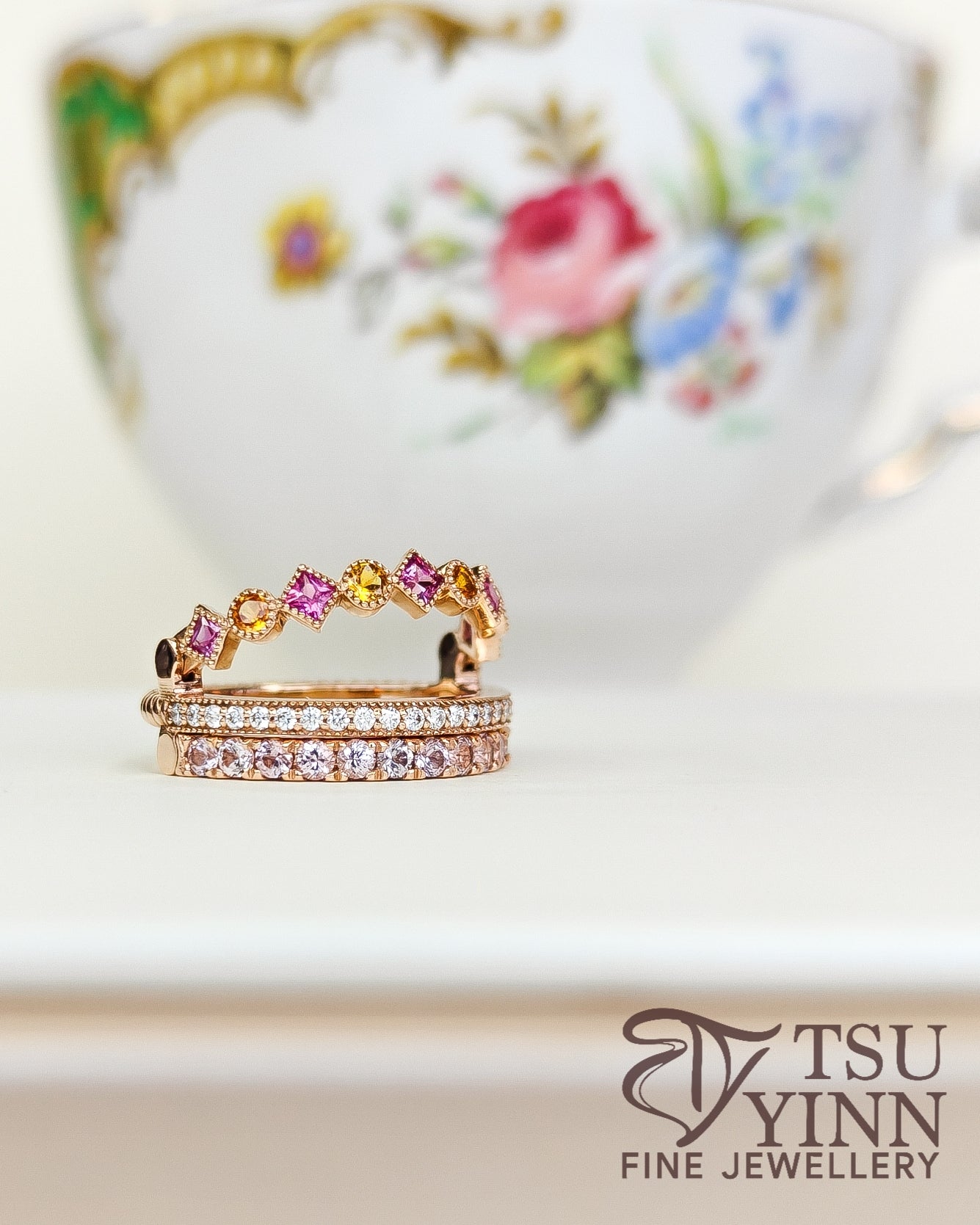 Swivel Ring with Spinels, Spessartite Garnets and Diamonds