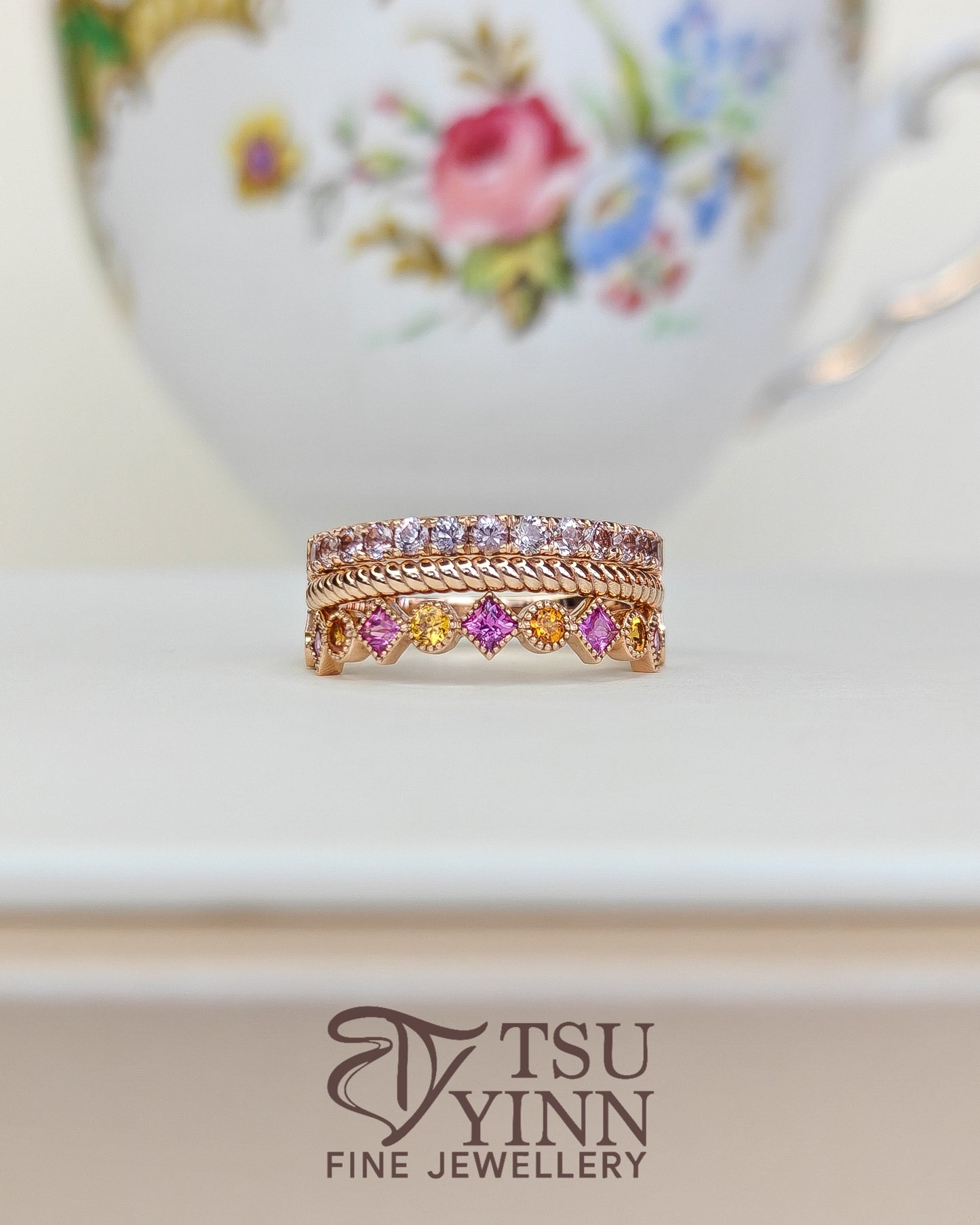 Swivel Ring with Spinels, Spessartite Garnets and Diamonds