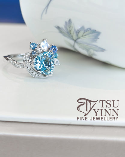 Ellie Ring with Aquamarine