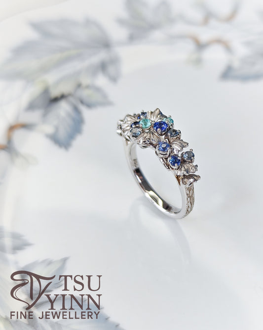 Noriko Ring in White Gold