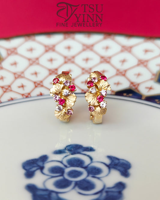 Noriko Double Sided Huggies in Yellow Gold