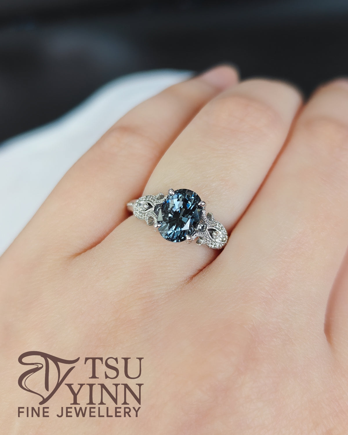 Oval Grey Spinel Vintage Setting Solitaire Ring