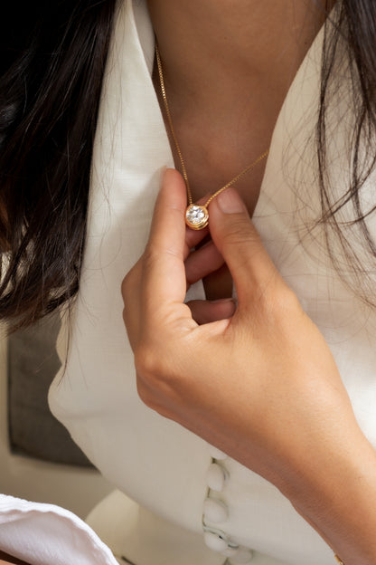 The Aurelia Necklace