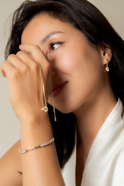 The Aurelia Necklace