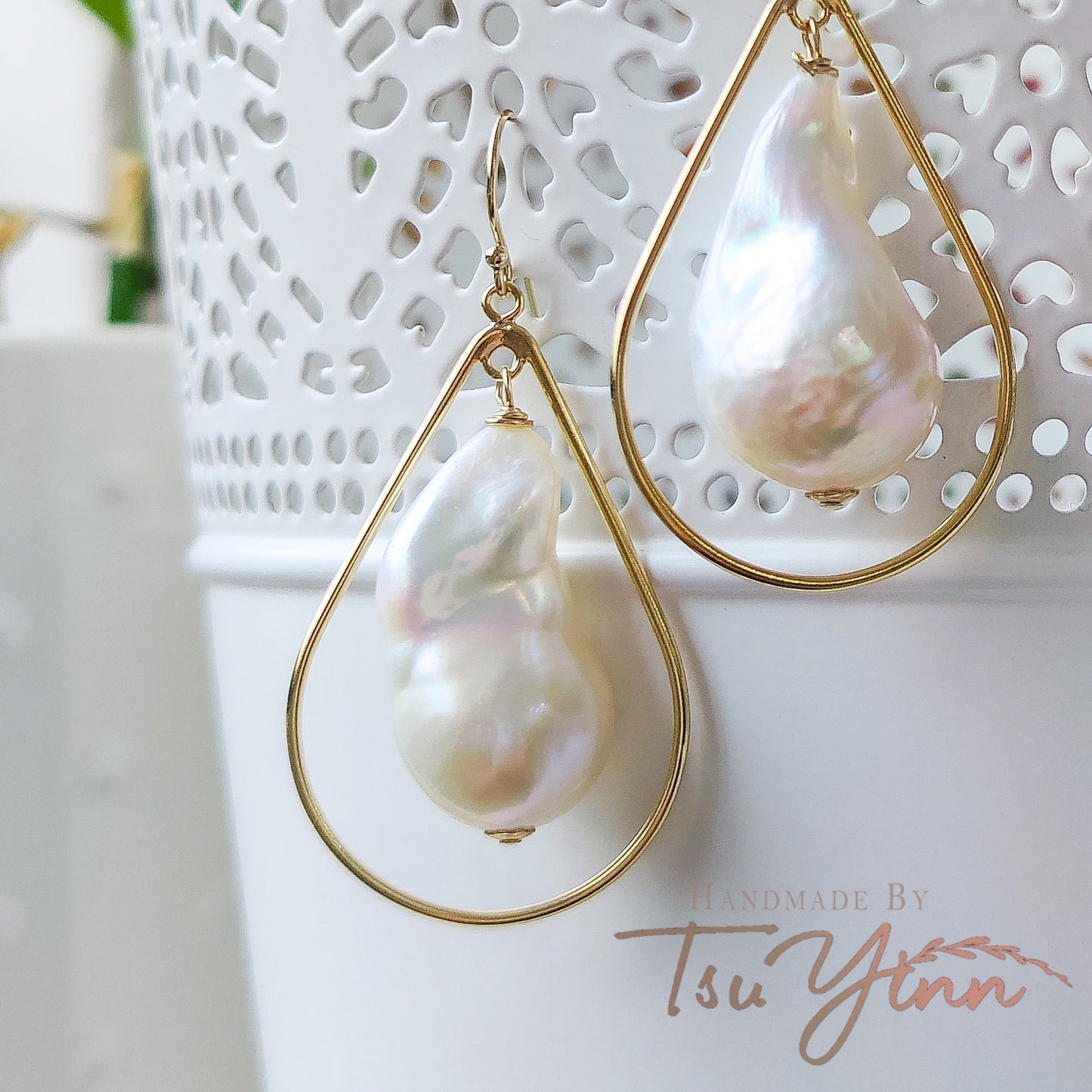 Tear Drop Frames White Baroque Pearl Earrings