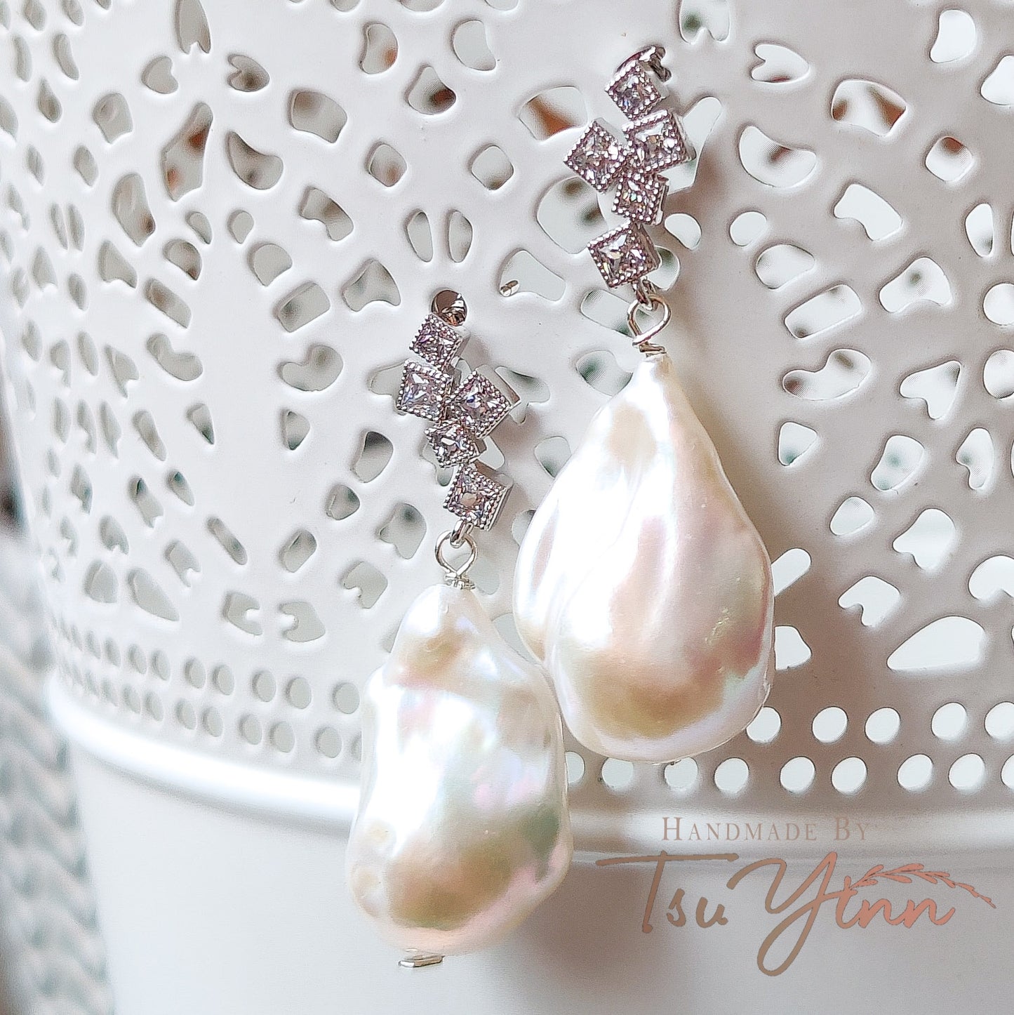 Messy Squares White Baroque Pearl Earrings